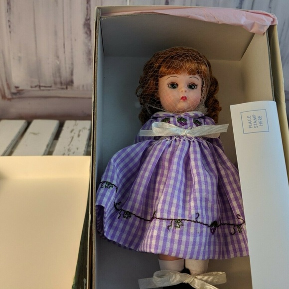 Madame Alexander doll 8″ new‎ nib just grape 31305 - Picture 1 of 4